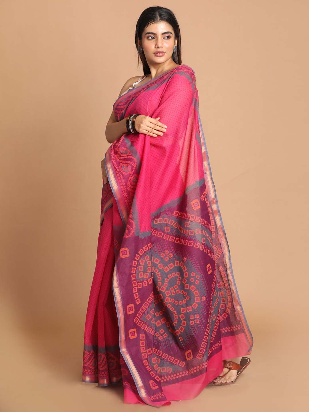 Indethnic Printed Cotton Blend Saree in Magenta - View 2