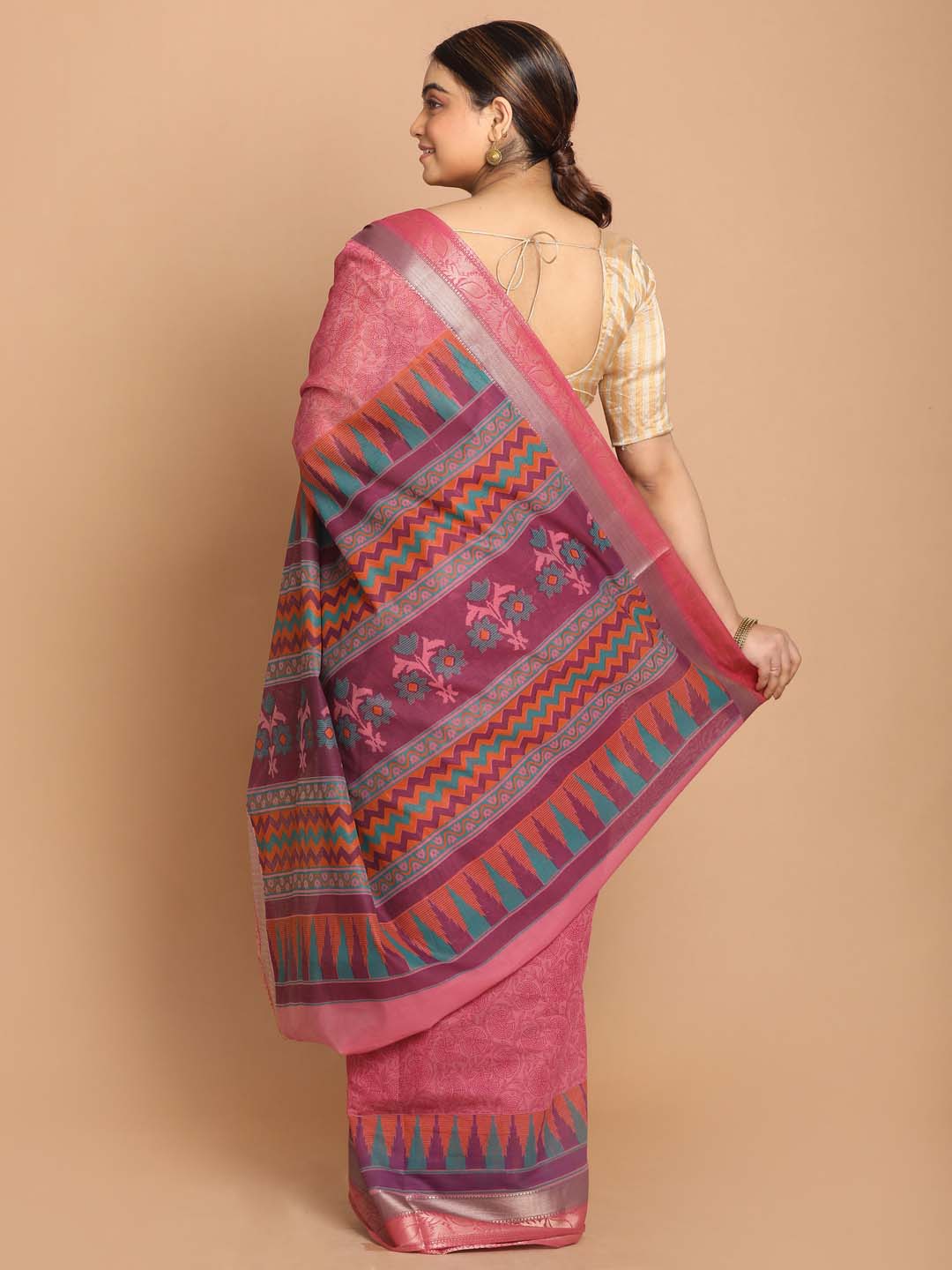 Indethnic Printed Cotton Blend Saree in Magenta - View 3