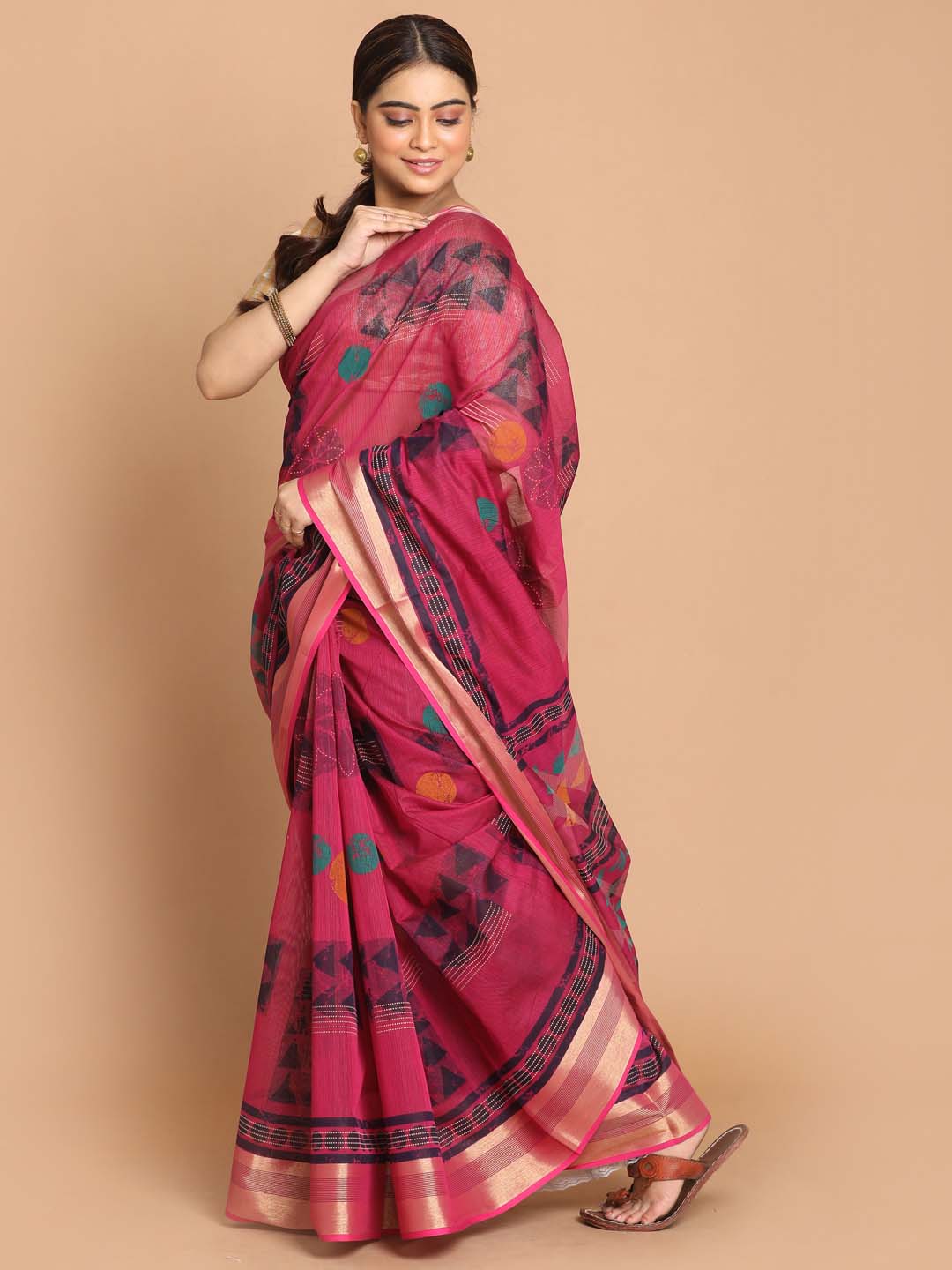 Indethnic Printed Cotton Blend Saree in Magenta - View 2