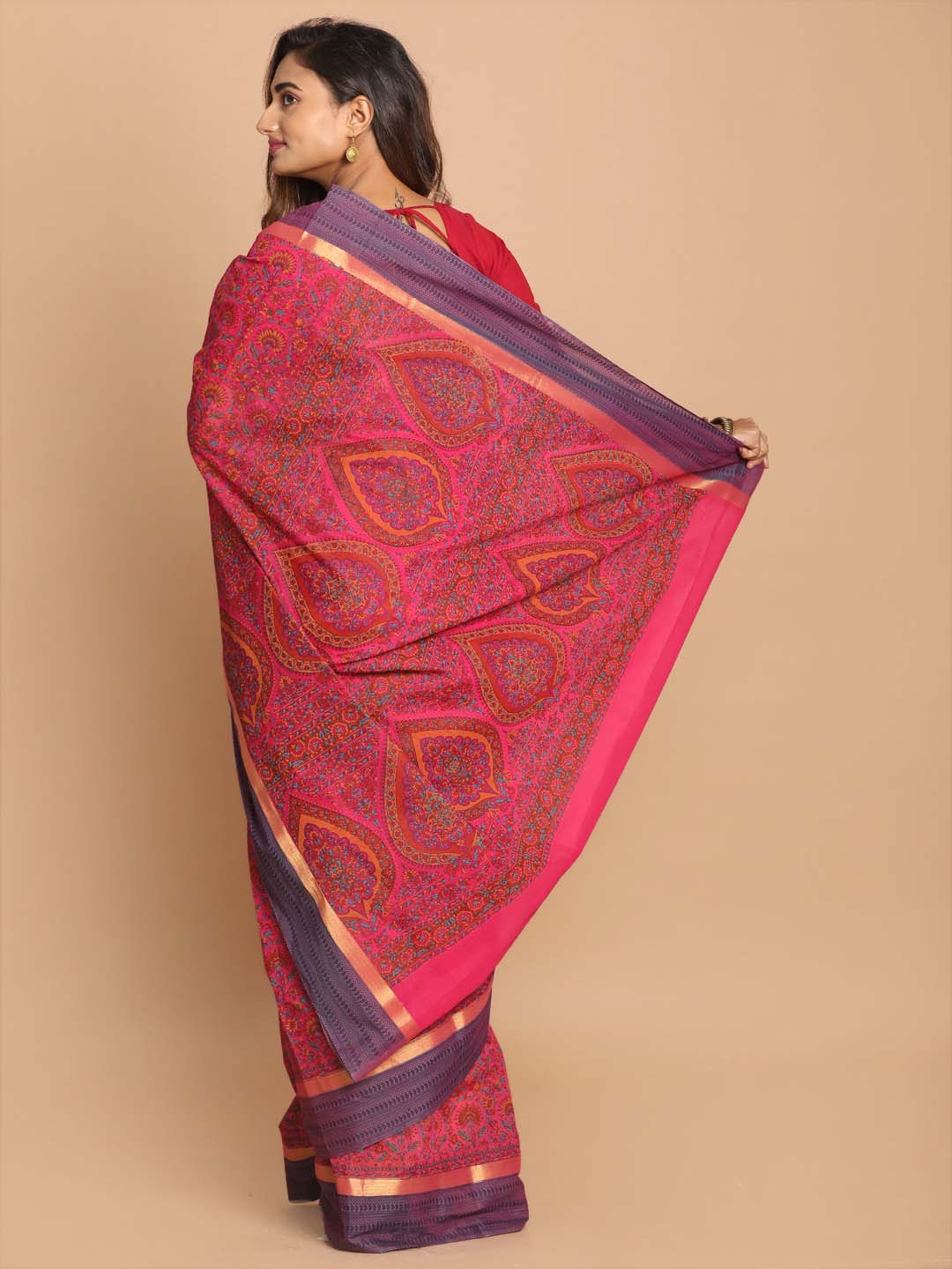 Indethnic Printed Cotton Blend Saree in Magenta - View 3