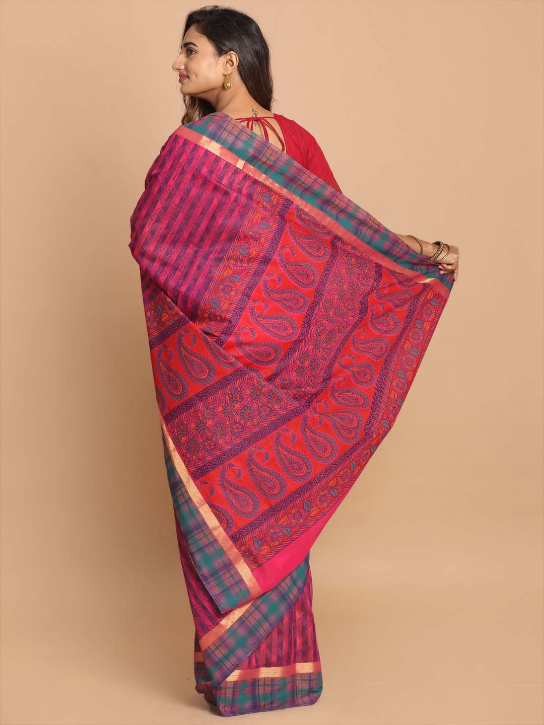 Indethnic Printed Cotton Blend Saree in Magenta - View 3