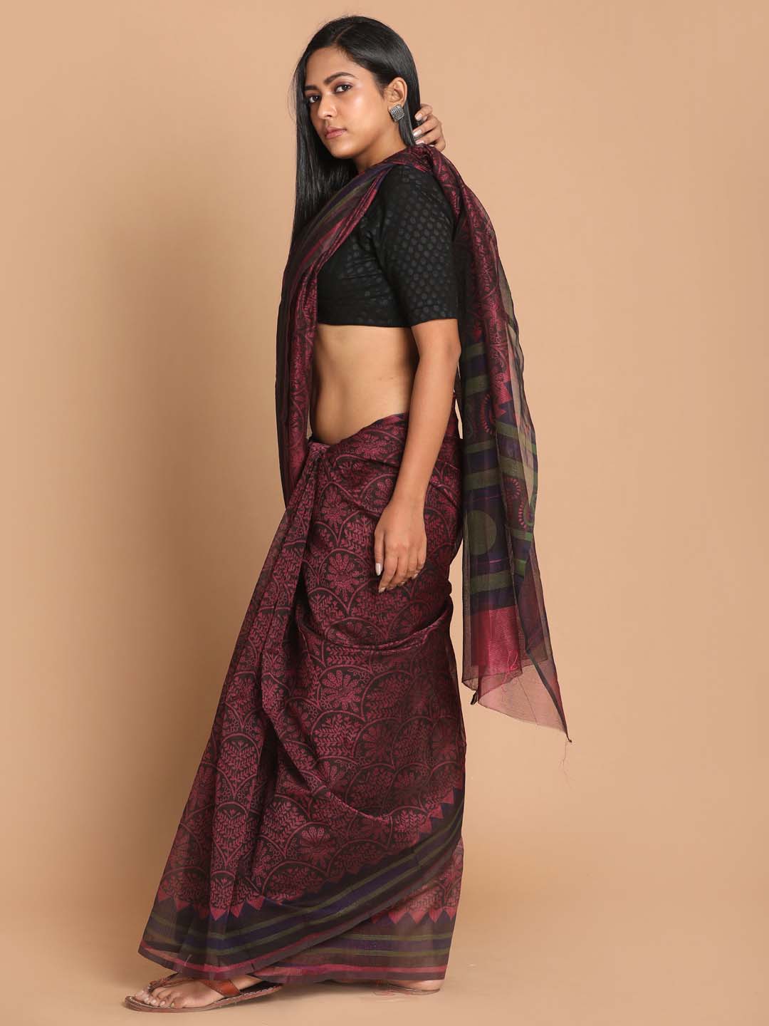 Indethnic Printed Cotton Blend Saree in Magenta - View 2