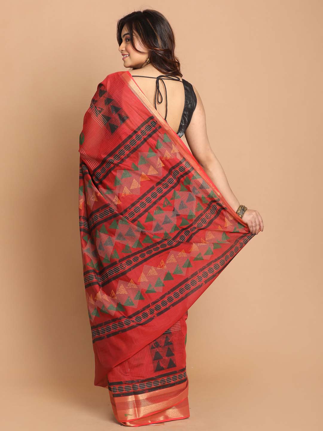 Indethnic Printed Cotton Blend Saree in Maroon - View 3