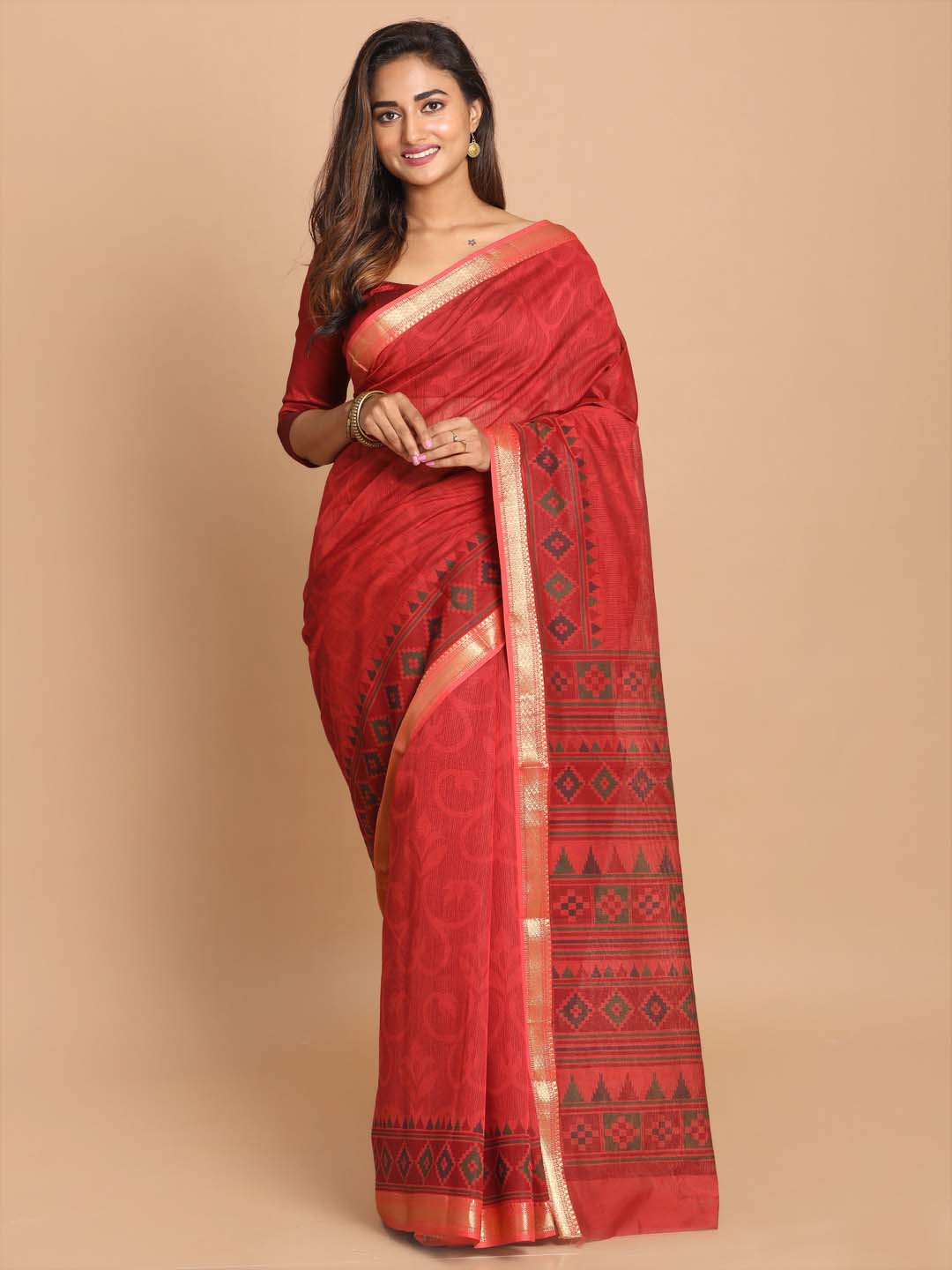 Indethnic Printed Cotton Blend Saree in Maroon - View 1