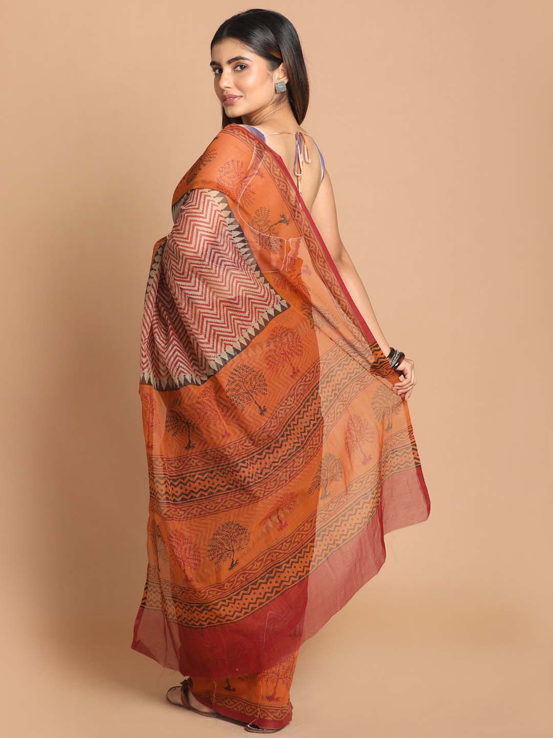 Indethnic Printed Cotton Blend Saree in Maroon - View 3