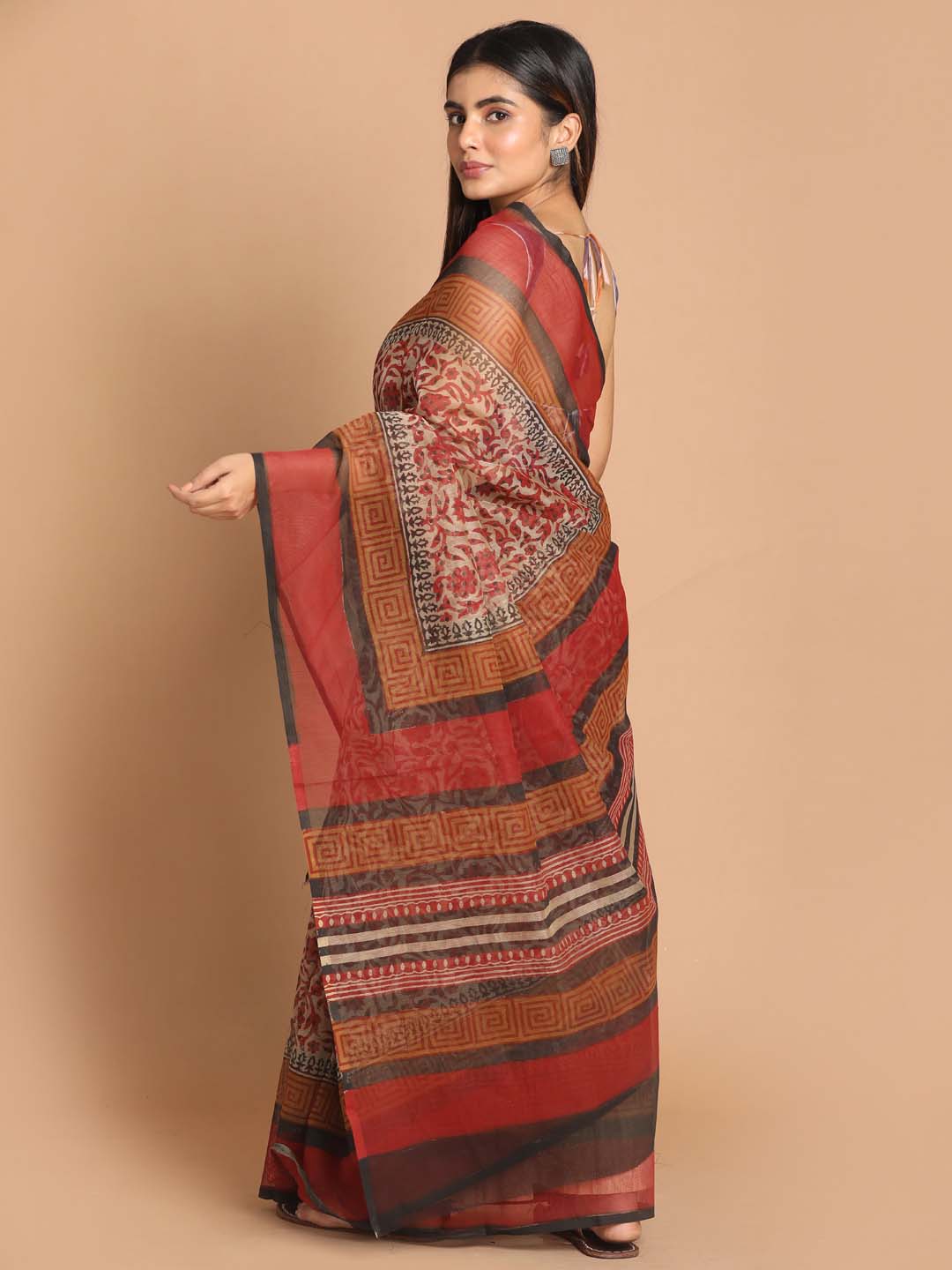 Indethnic Printed Cotton Blend Saree in Maroon - View 3