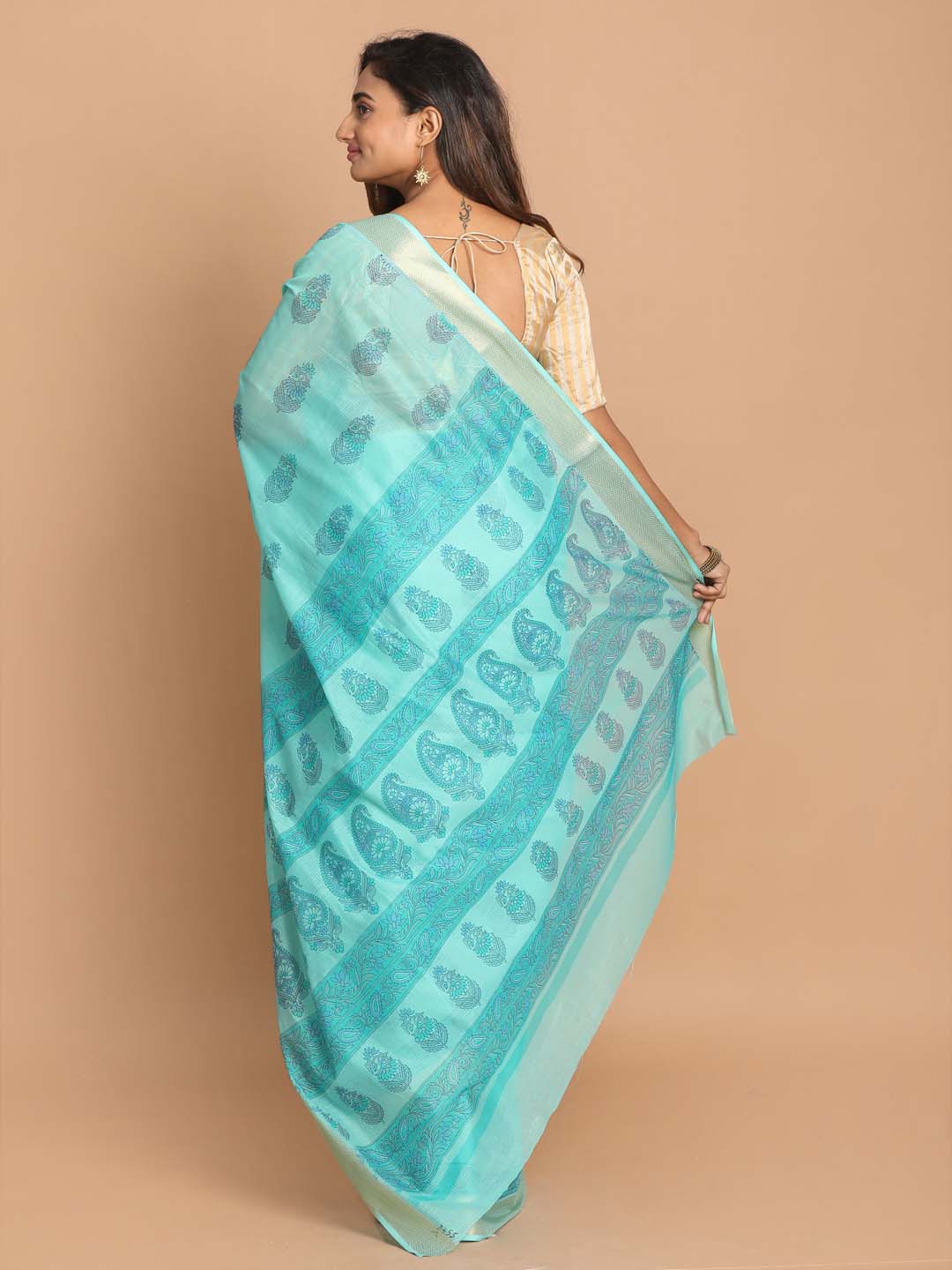 Indethnic Printed Cotton Blend Saree in Sea Green - View 3