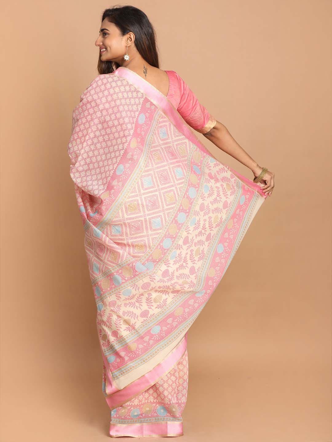 Indethnic Printed Cotton Blend Saree in Pink - View 3