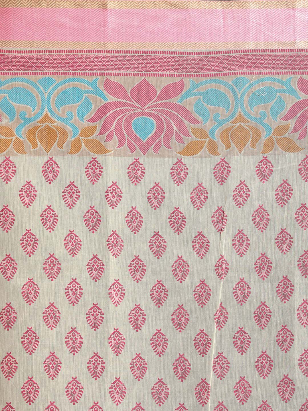 Indethnic Printed Cotton Blend Saree in Pink - Saree Detail View