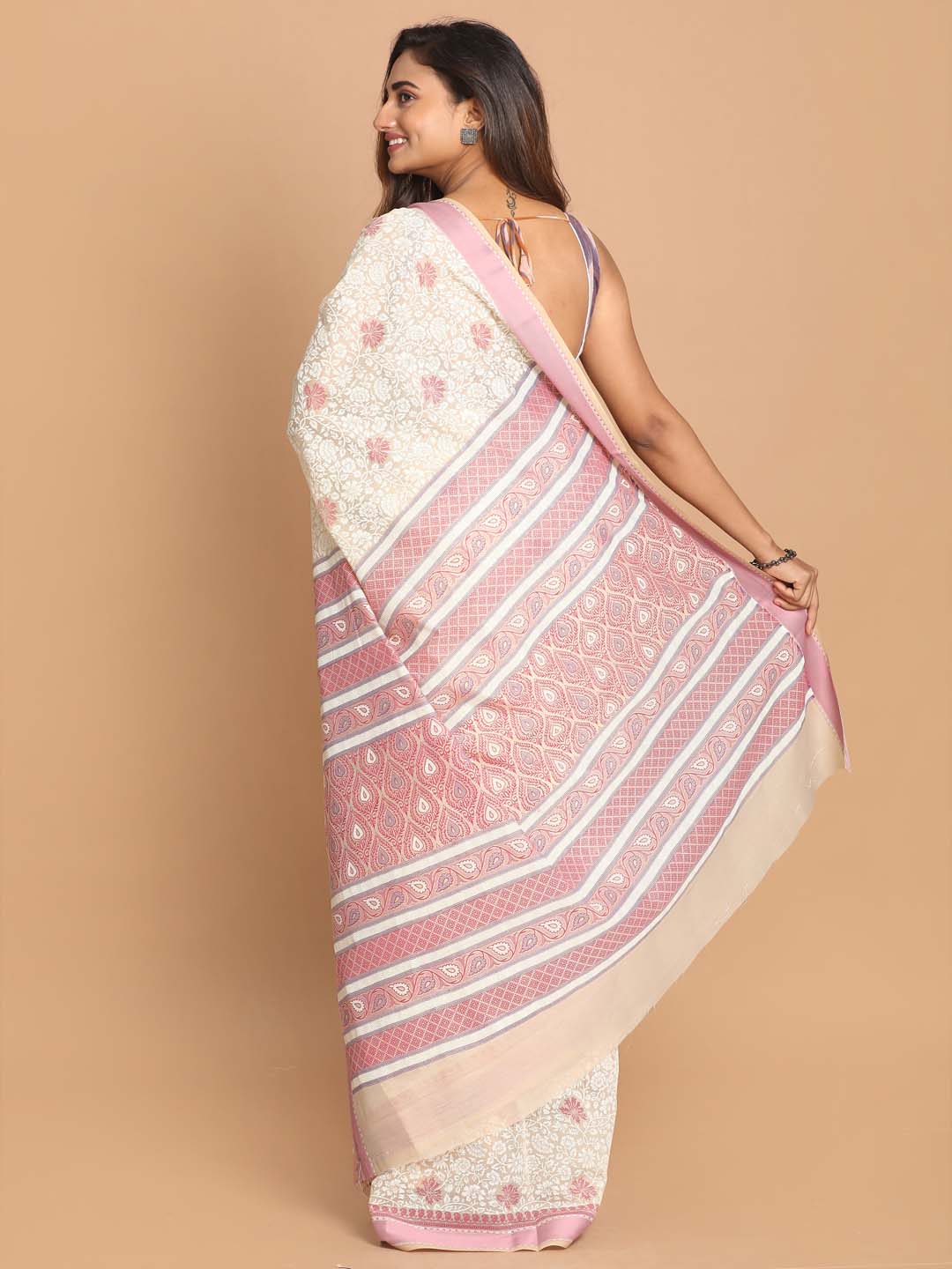 Indethnic Printed Cotton Blend Saree in Pink - View 3