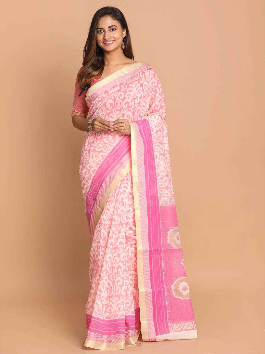 Indethnic Printed Cotton Blend Saree in Pink - View 1