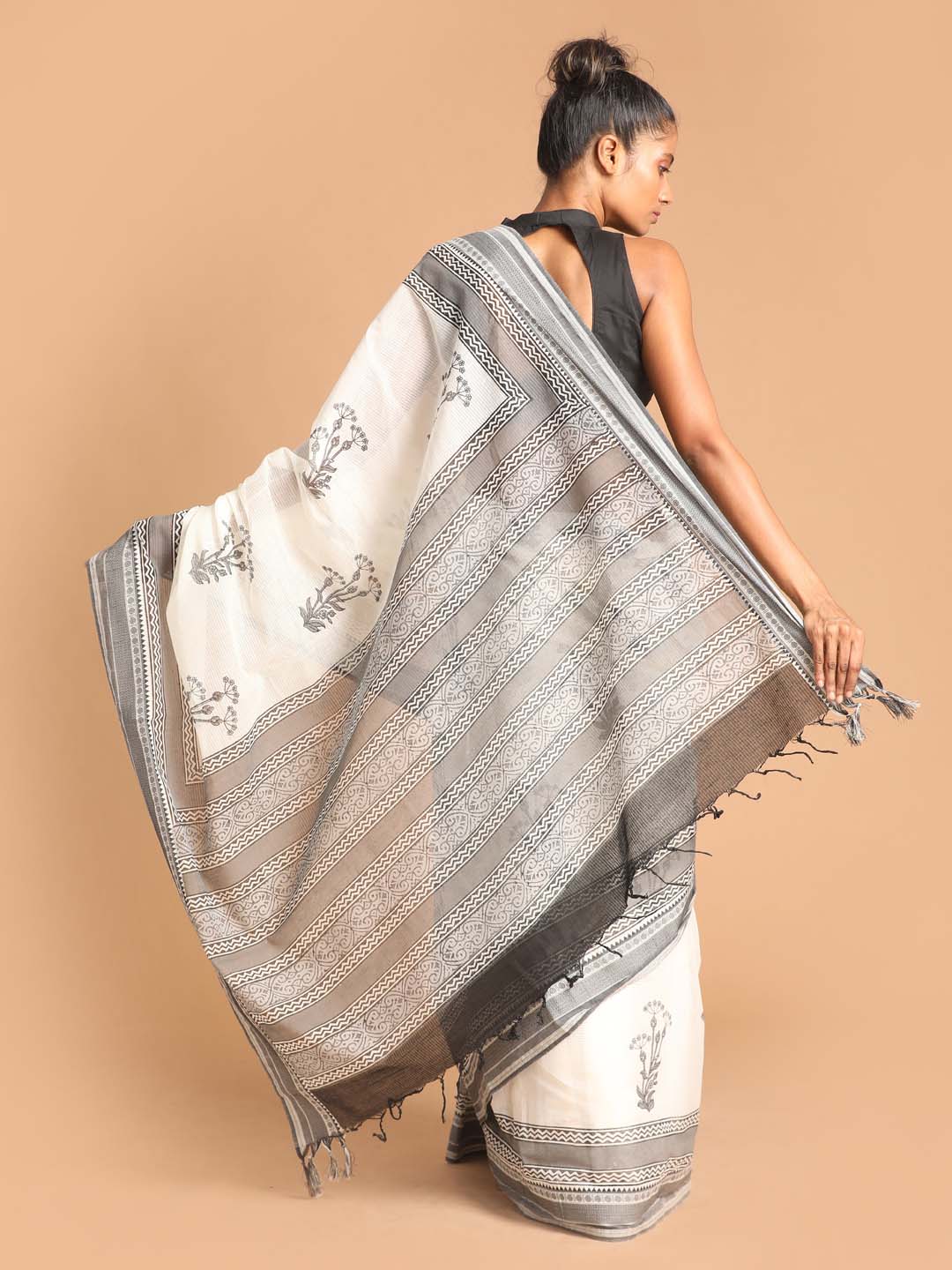 Indethnic Printed Pure Cotton Saree in Black - View 3