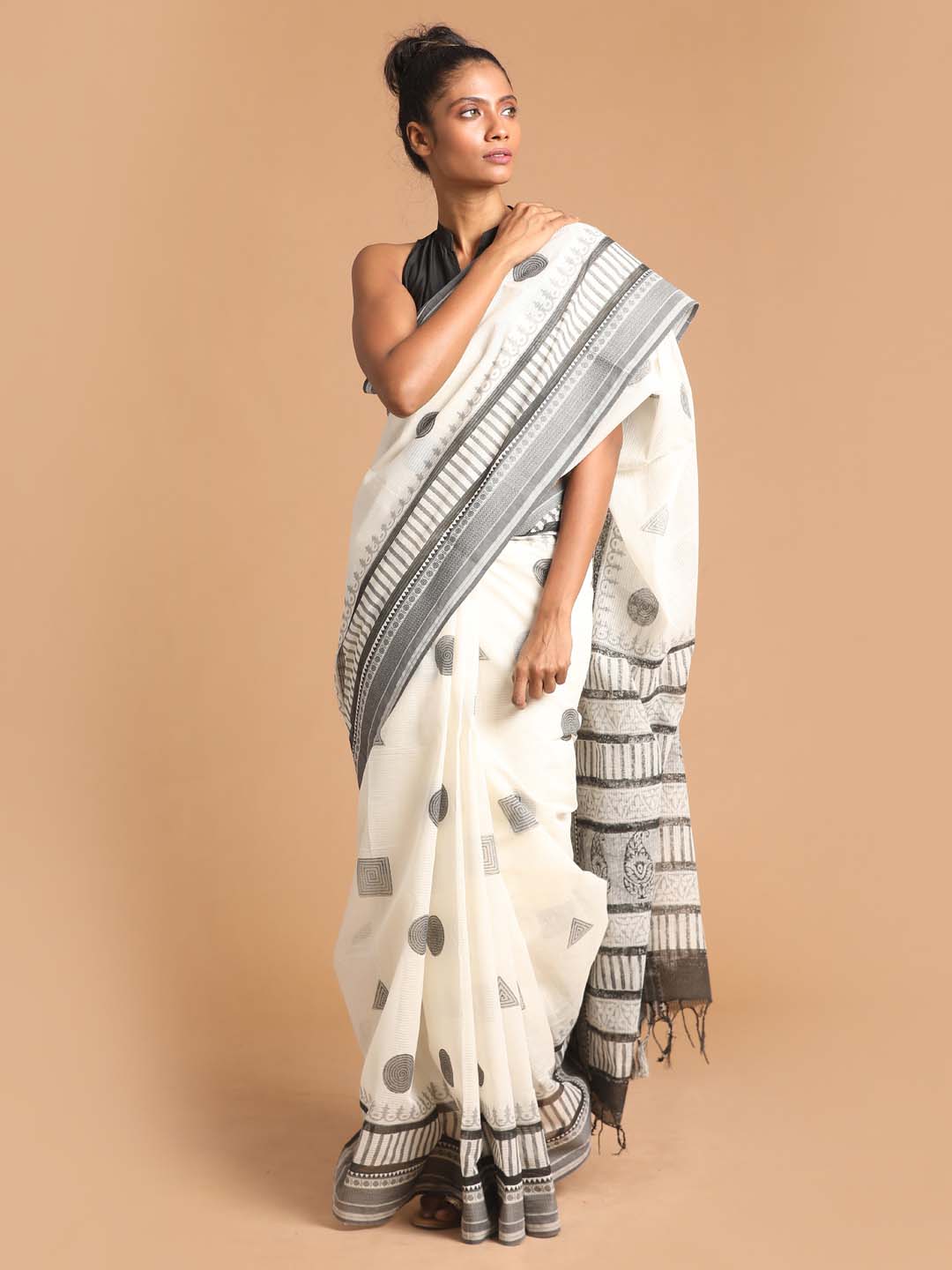 Indethnic Printed Pure Cotton Saree in Black - View 1