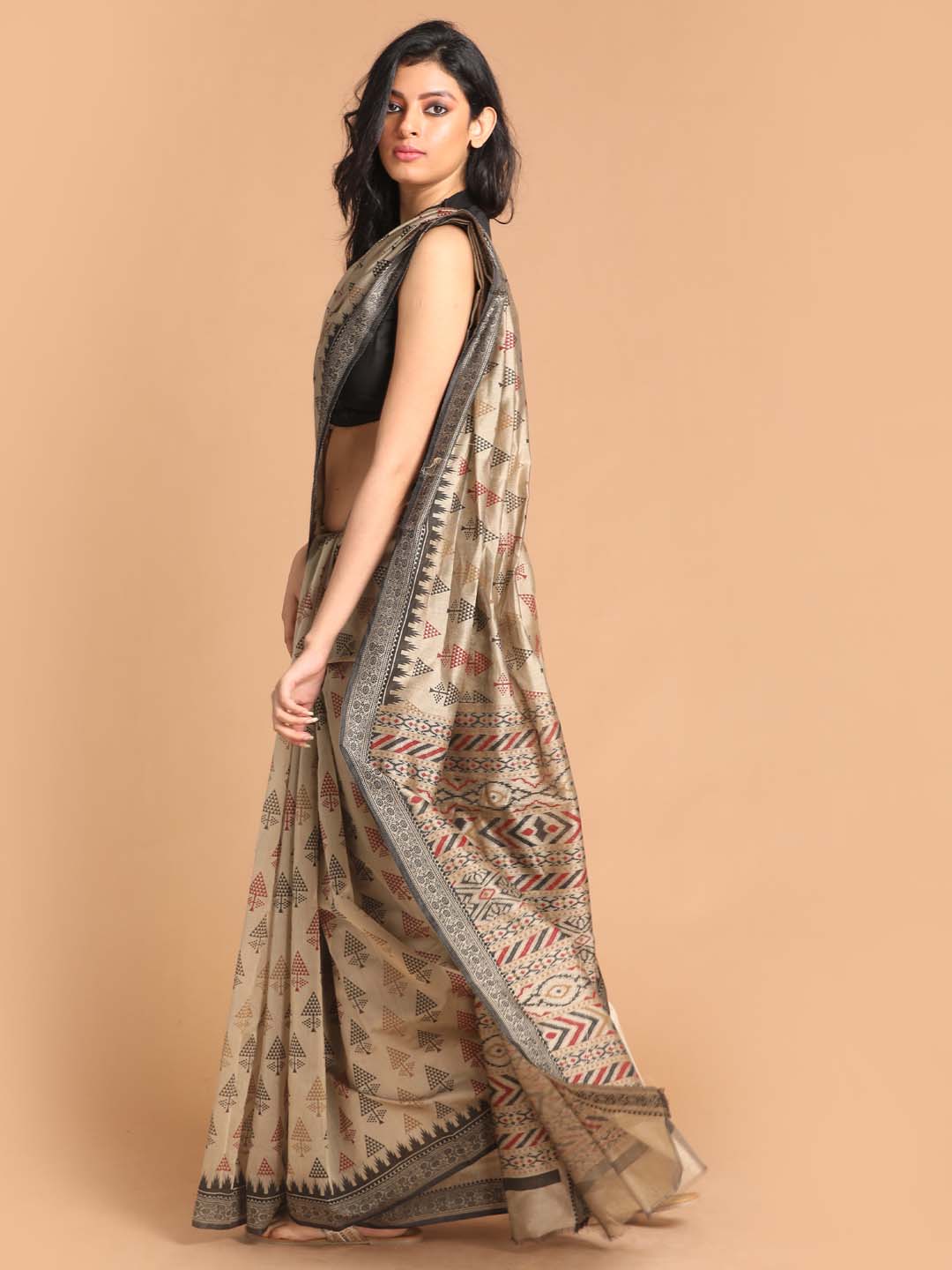 Indethnic Printed Cotton Blend Saree in Black - View 2