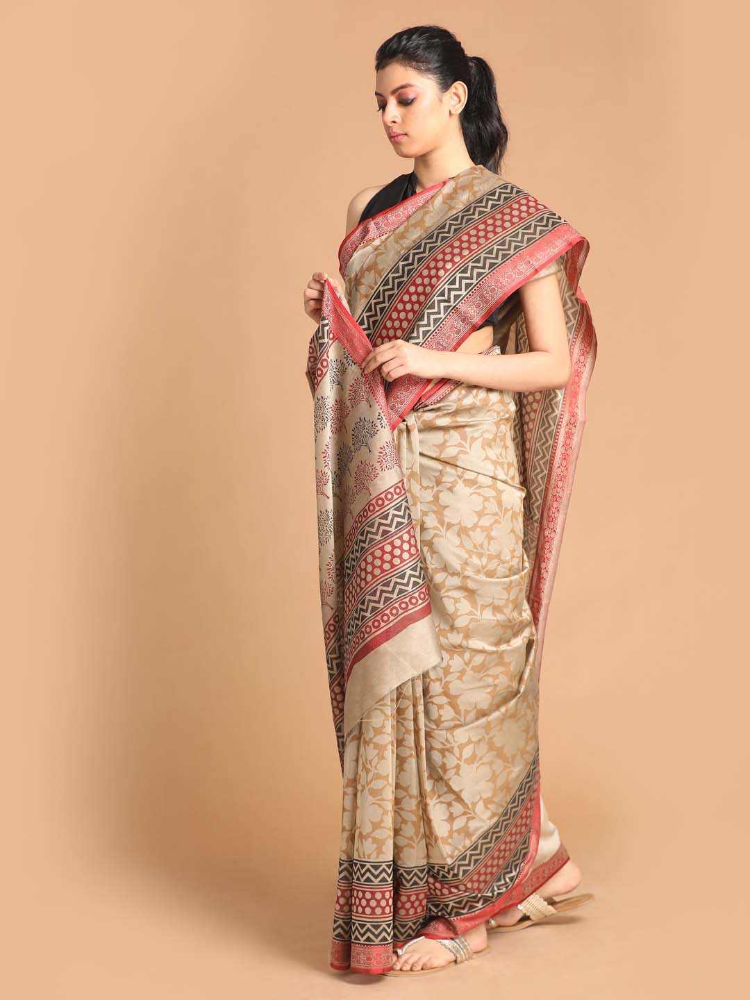 Indethnic Printed Cotton Blend Saree in Beige - View 2