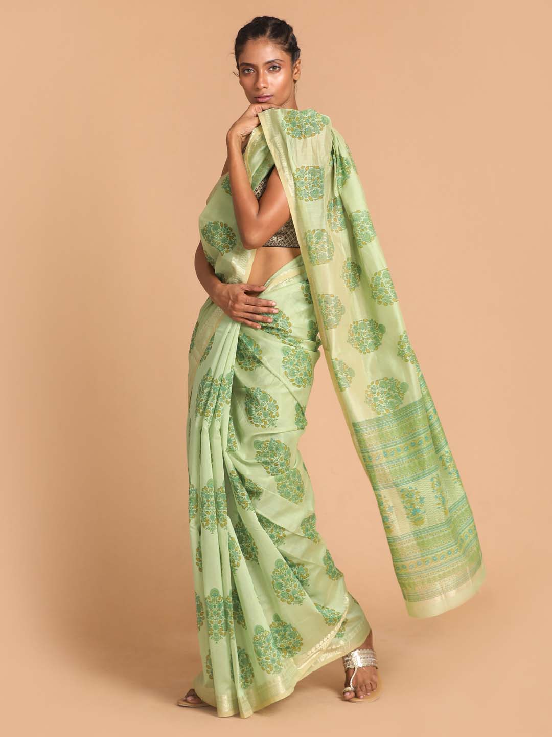 Indethnic Printed Cotton Blend Saree in Green - View 2