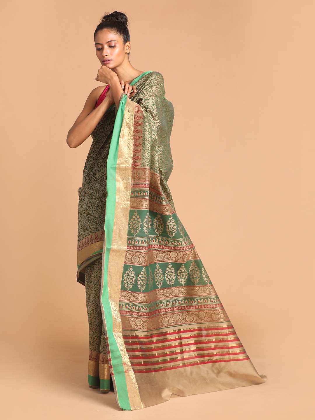 Indethnic Printed Cotton Blend Saree in Green - View 1