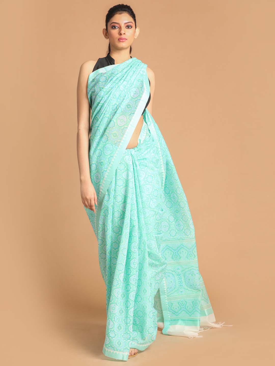 Indethnic Printed Cotton Blend Saree in Green - View 1