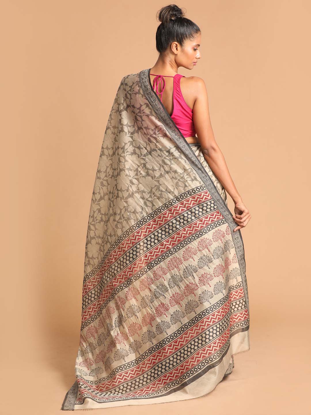 Indethnic Printed Cotton Blend Saree in Grey - View 3