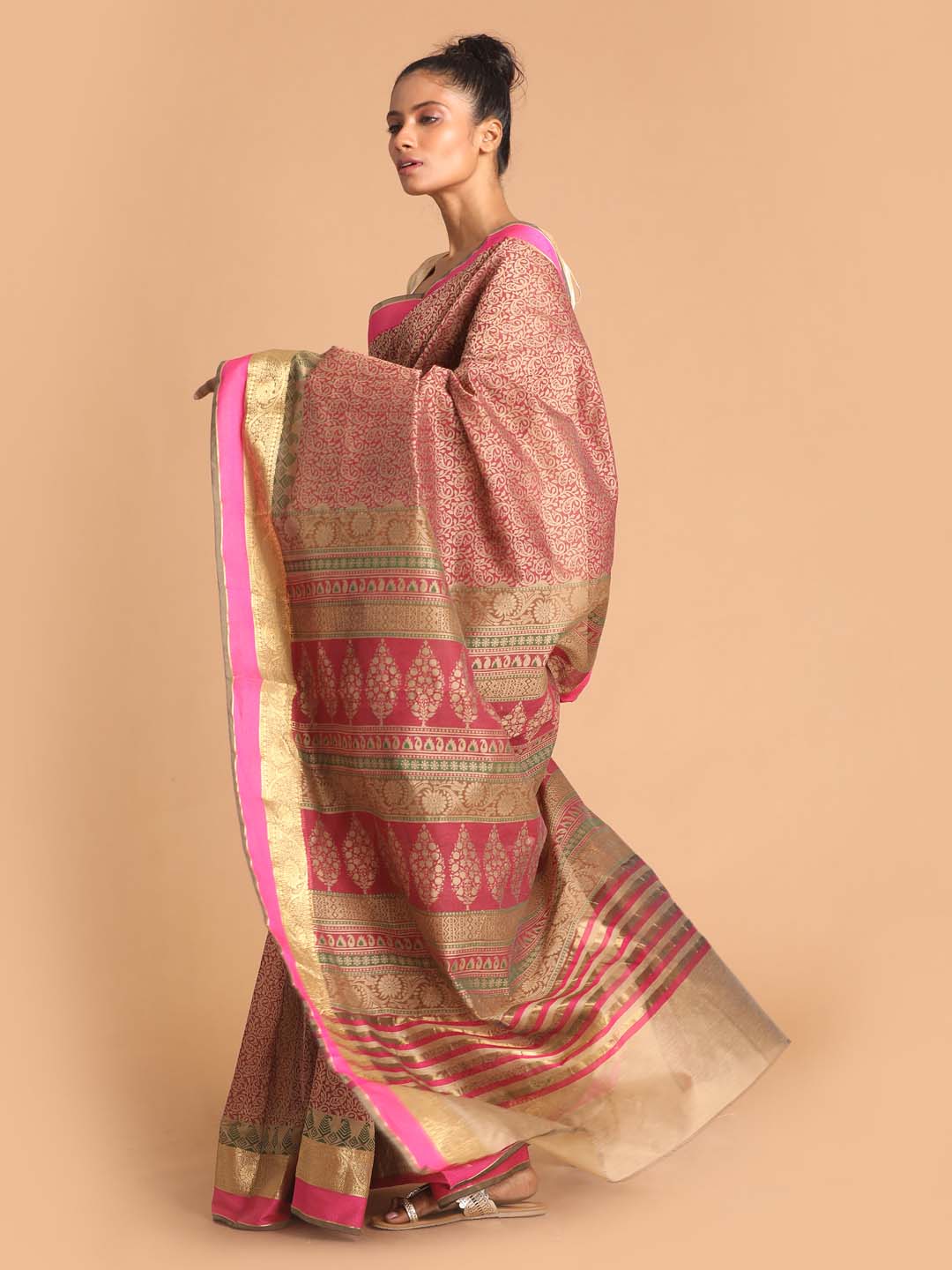 Indethnic Printed Cotton Blend Saree in Magenta - View 2