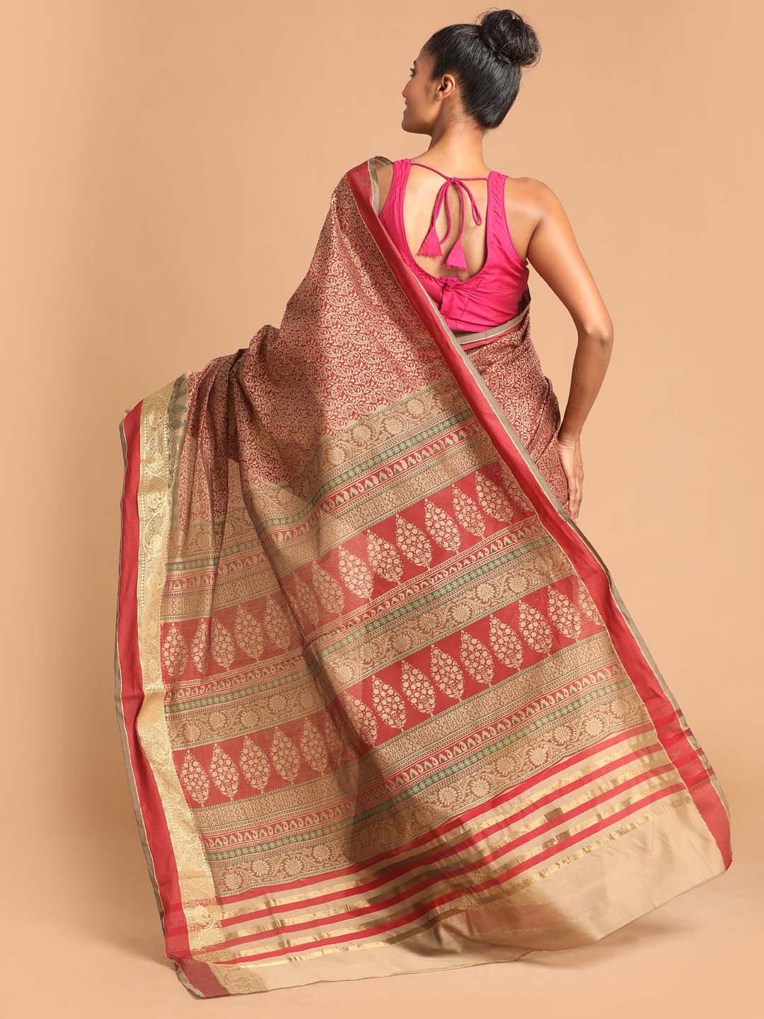 Indethnic Printed Cotton Blend Saree in Maroon - View 3