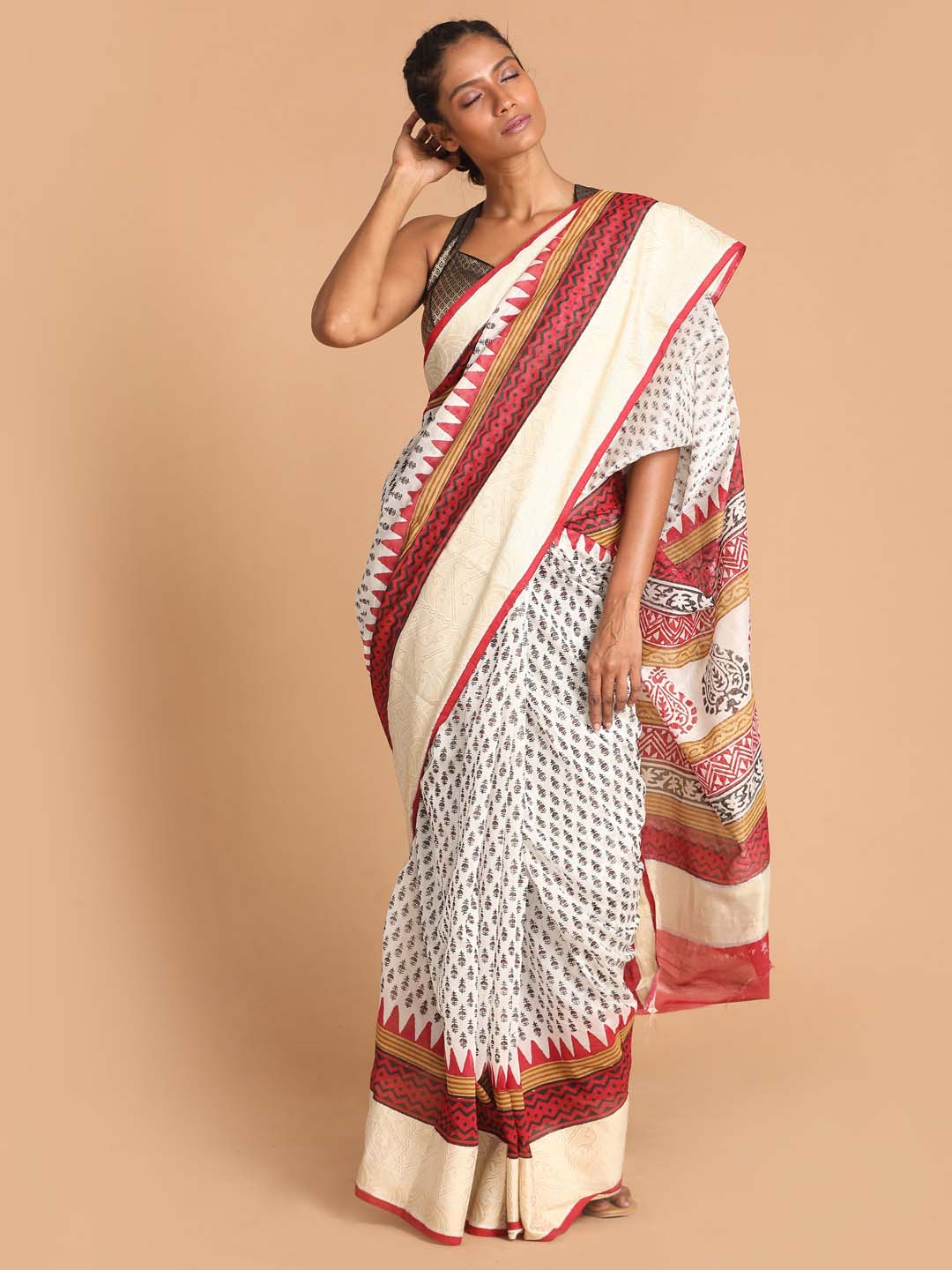 Indethnic Printed Cotton Blend Saree in Maroon - View 1