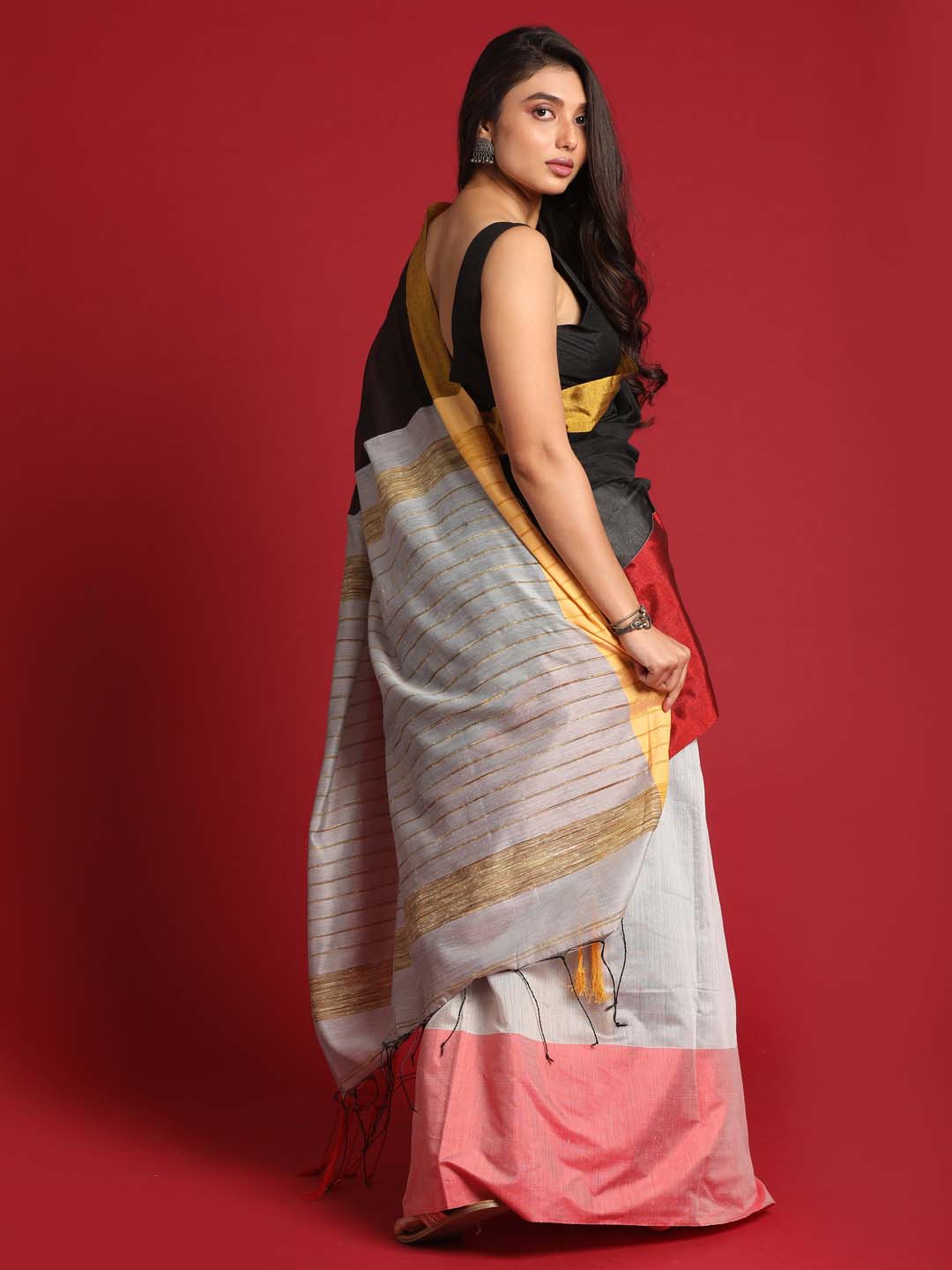 Indethnic Grey, Black and Red Solid Colour Blocked Saree - View 3
