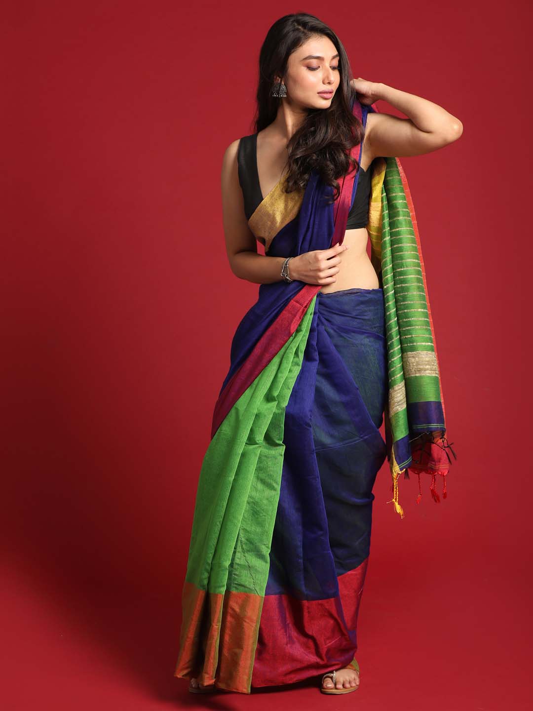 Indethnic Blue and Green Solid Colour Blocked Saree - View 2