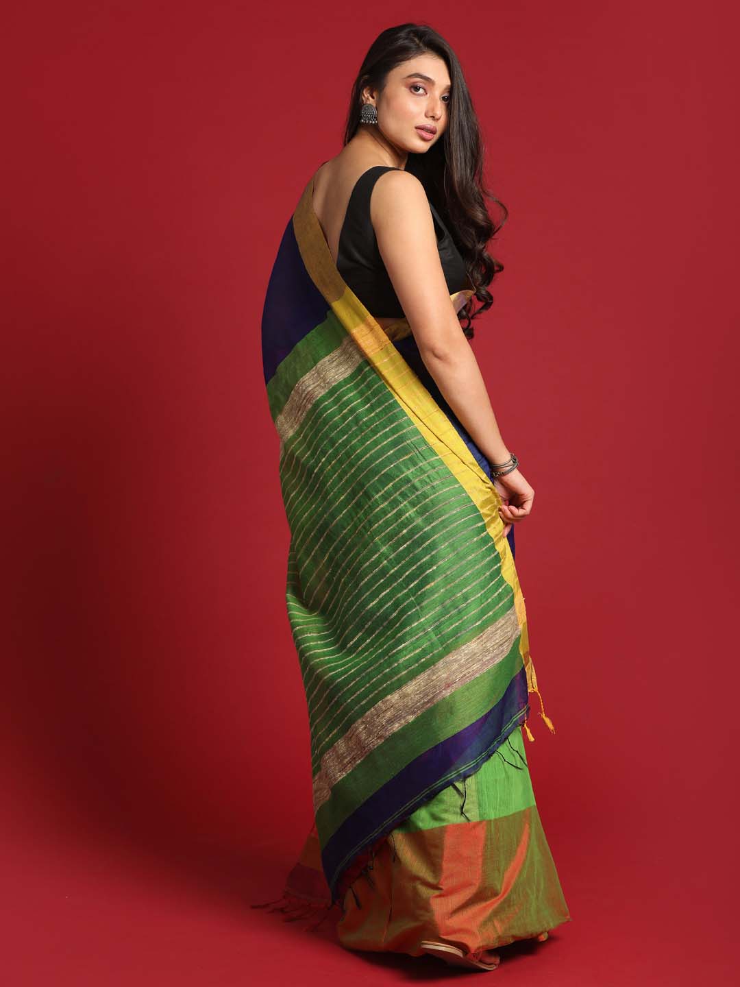 Indethnic Blue and Green Solid Colour Blocked Saree - View 3