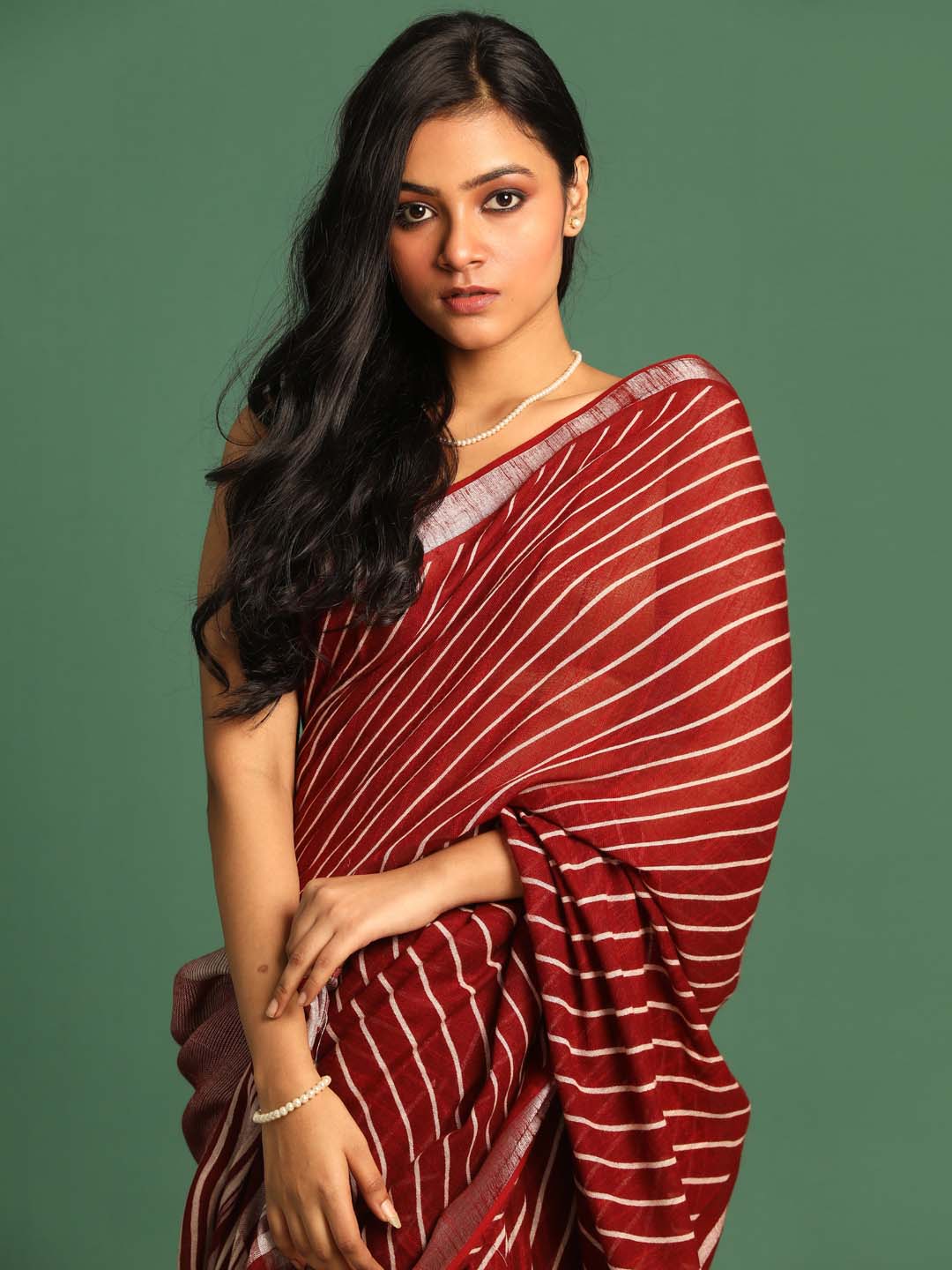 Indethnic Red Liva Printed Saree - View 1