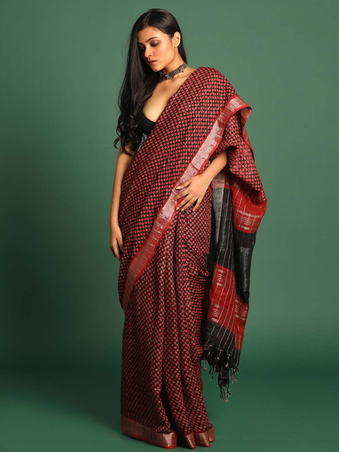 Indethnic Red Liva Printed Saree - View 2