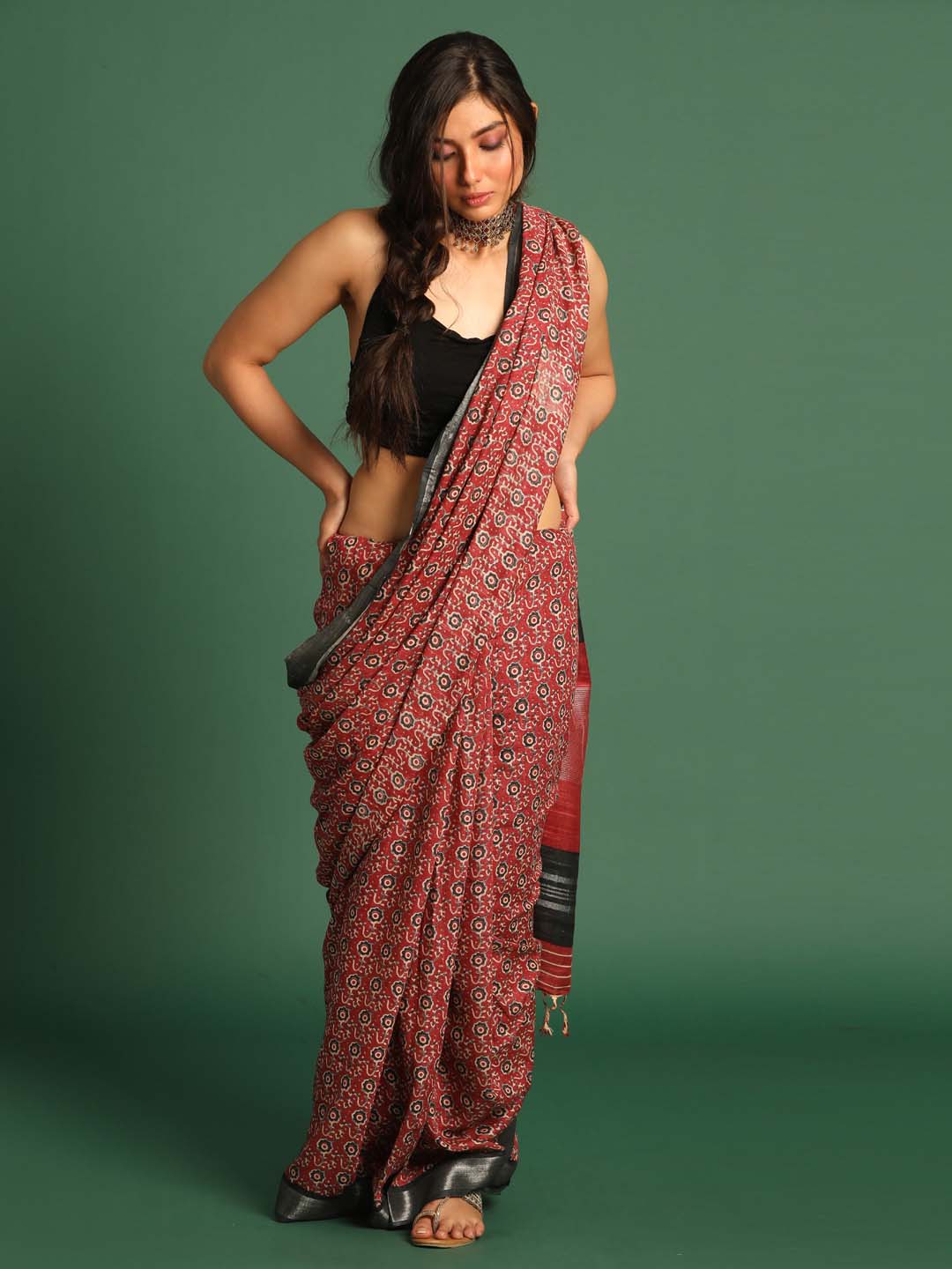 Indethnic Red Liva Printed Saree - View 2