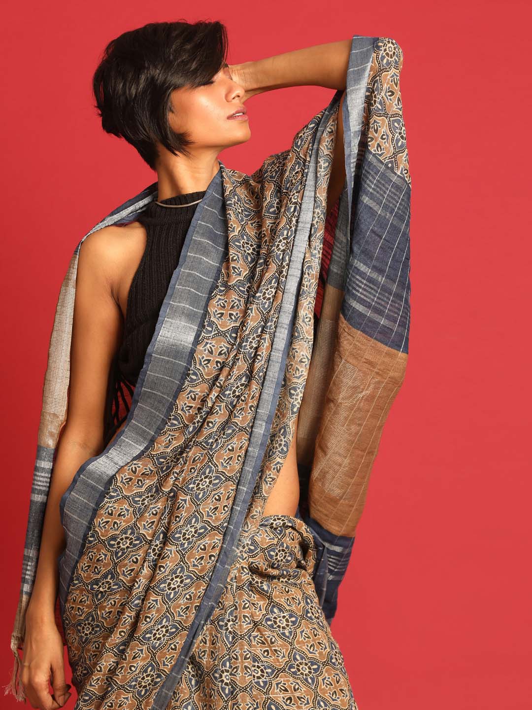 Indethnic Blue Liva Printed Saree - View 1