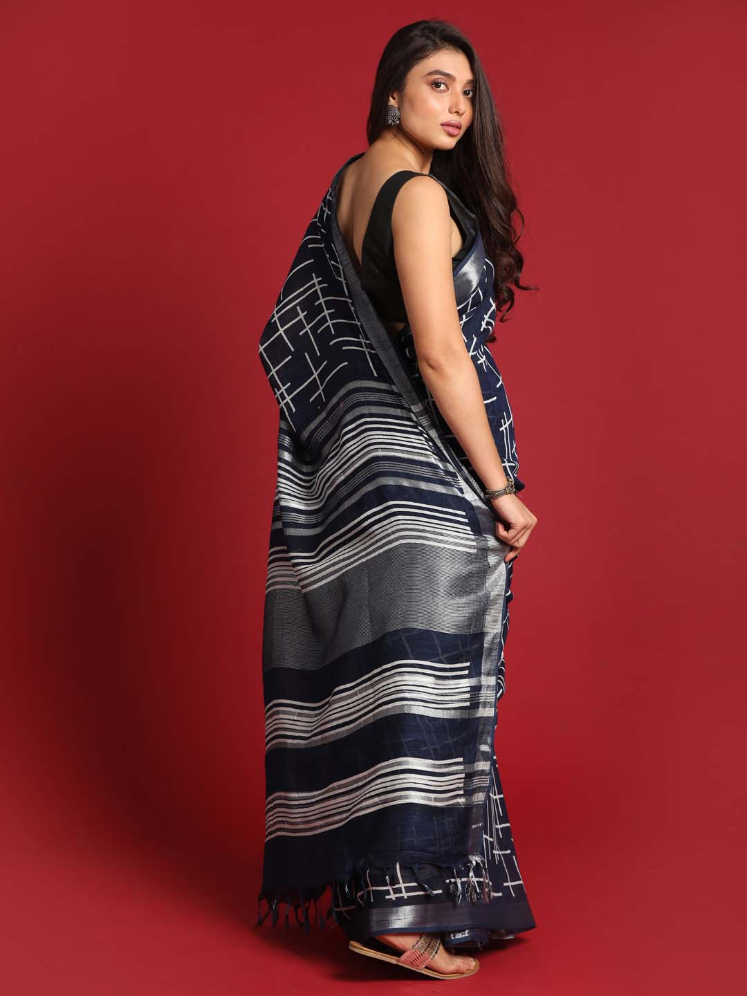 Indethnic Blue Liva Printed Saree - View 3