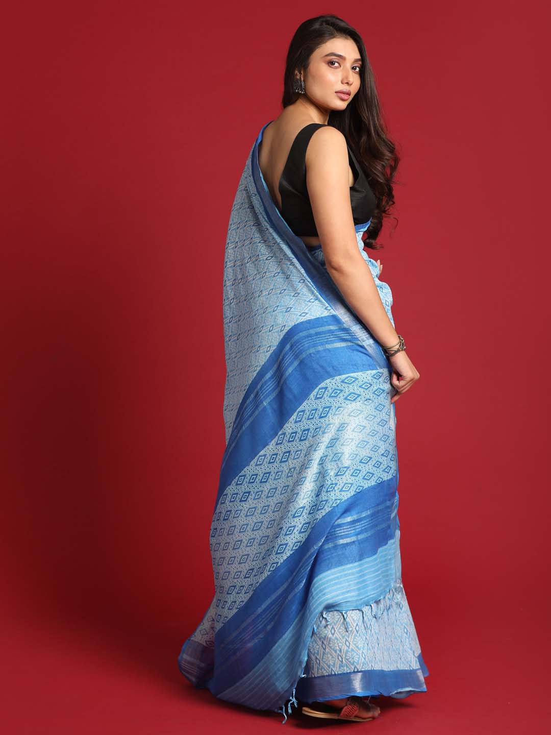 Indethnic Blue Liva Printed Saree - View 3