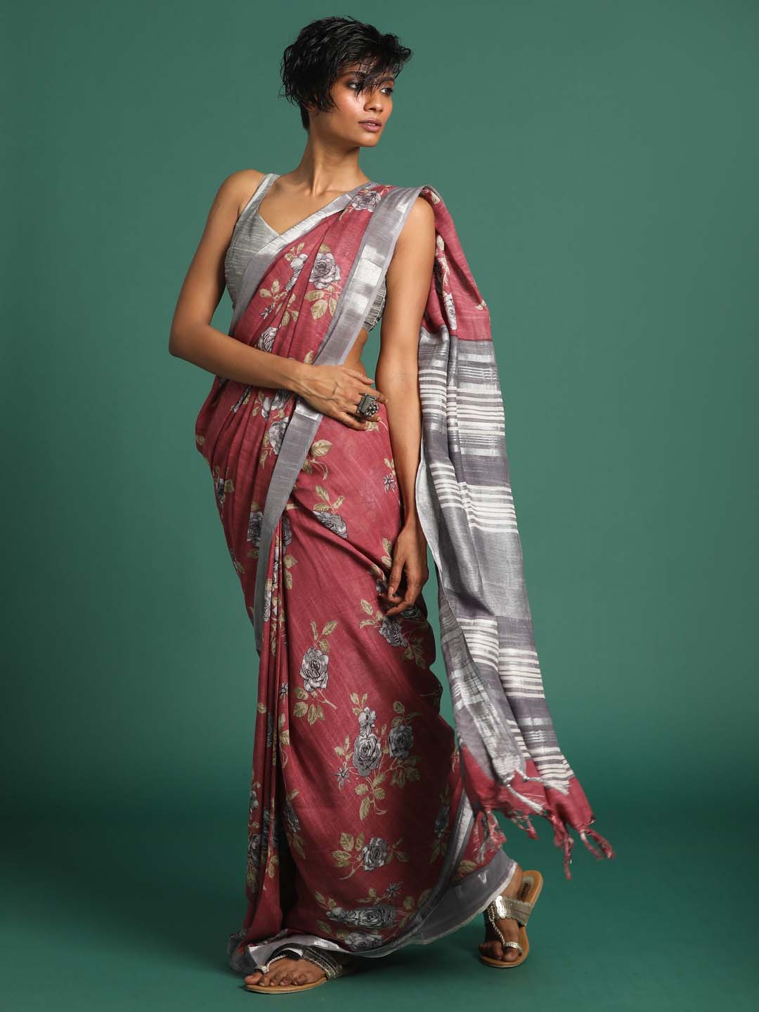 Indethnic Coral Liva Printed Saree - View 3