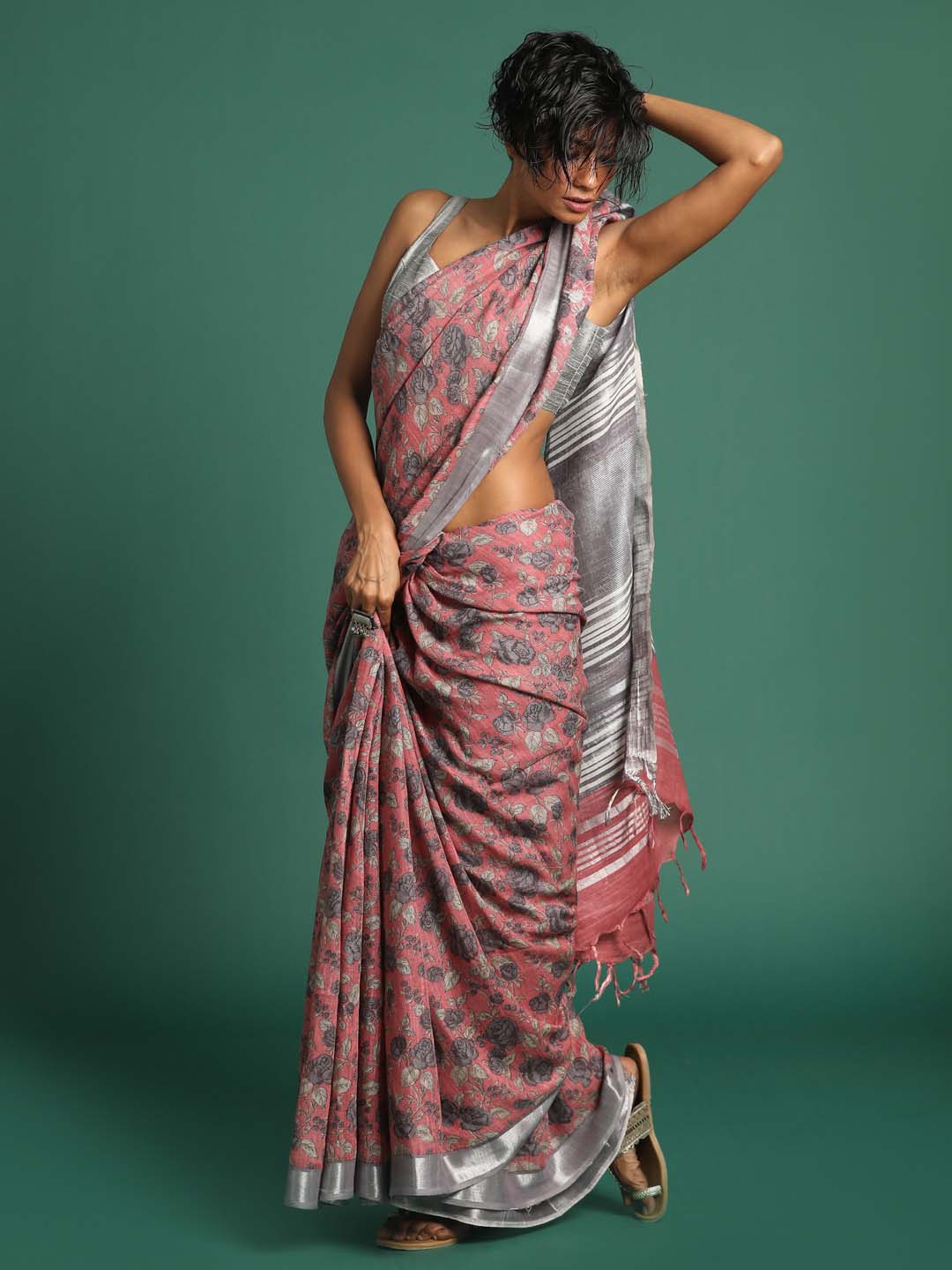 Indethnic Coral Liva Printed Saree - View 3