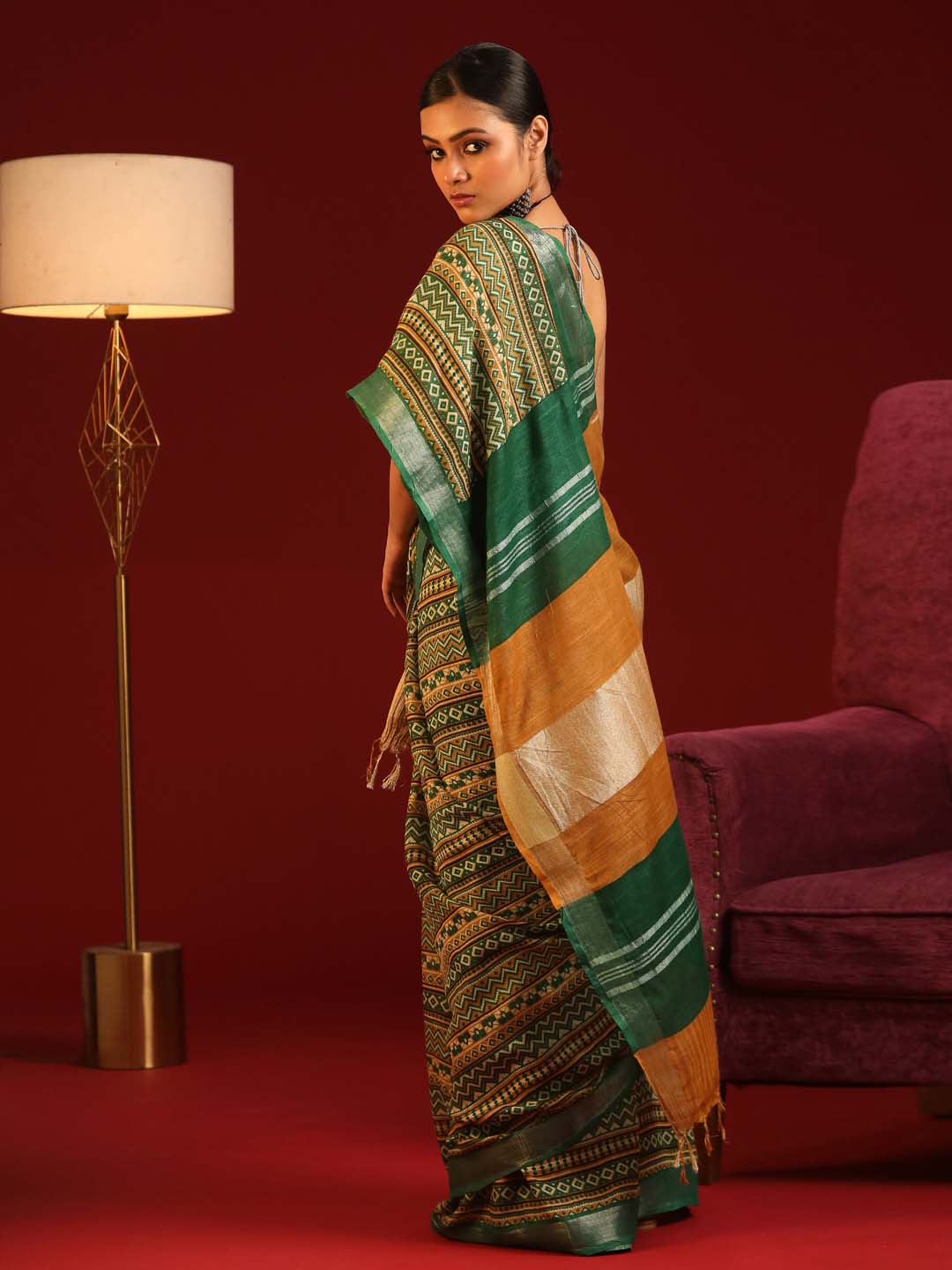 Indethnic Green Liva Printed Saree - View 3