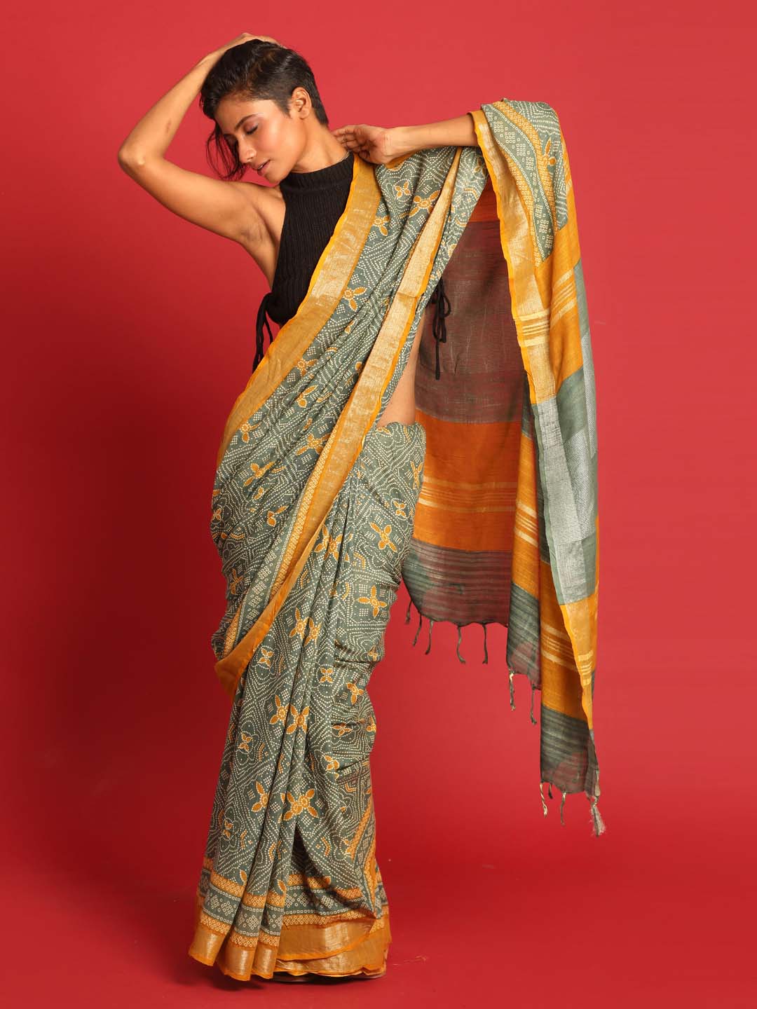 Indethnic Green Liva Printed Saree - View 2