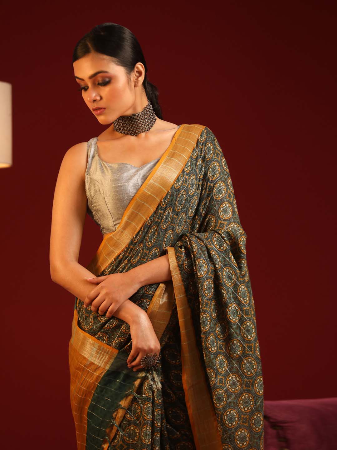 Indethnic Green Liva Printed Saree - View 2