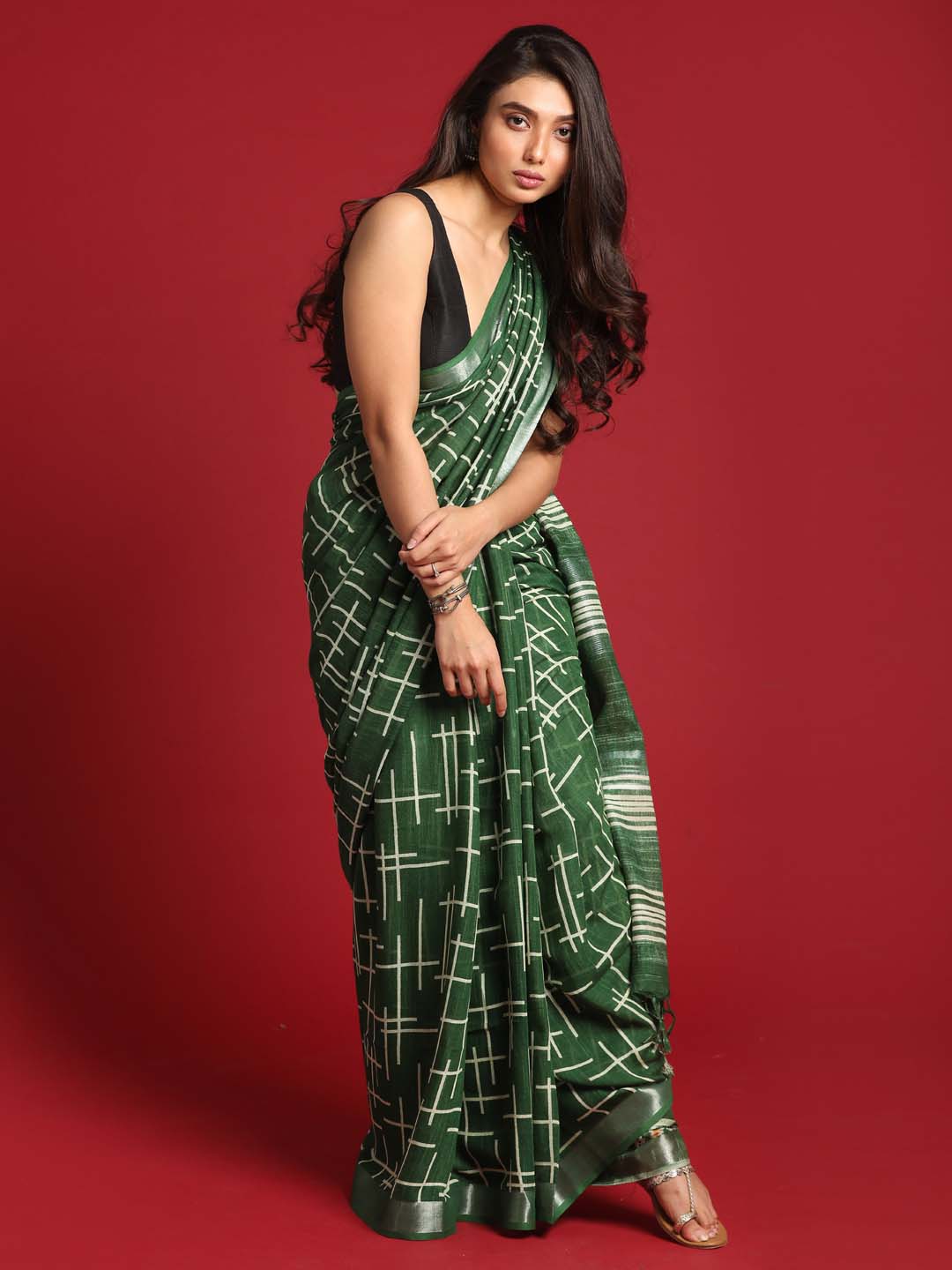 Indethnic Green Liva Printed Saree - View 2