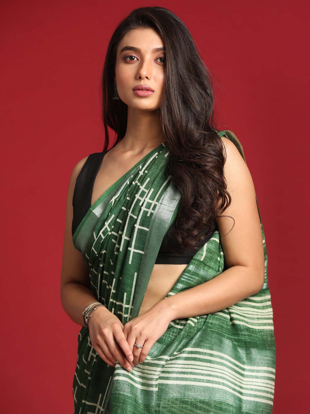 Indethnic Green Liva Printed Saree - View 1