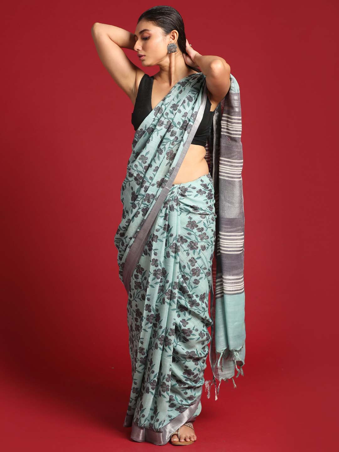 Indethnic Green Liva Printed Saree - View 3