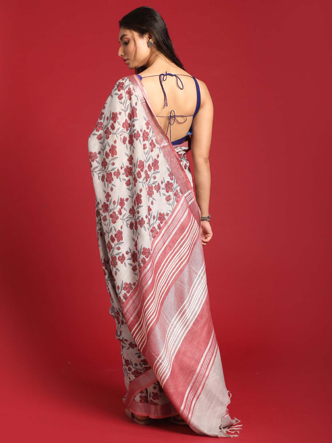 Indethnic Grey Liva Printed Saree - View 3