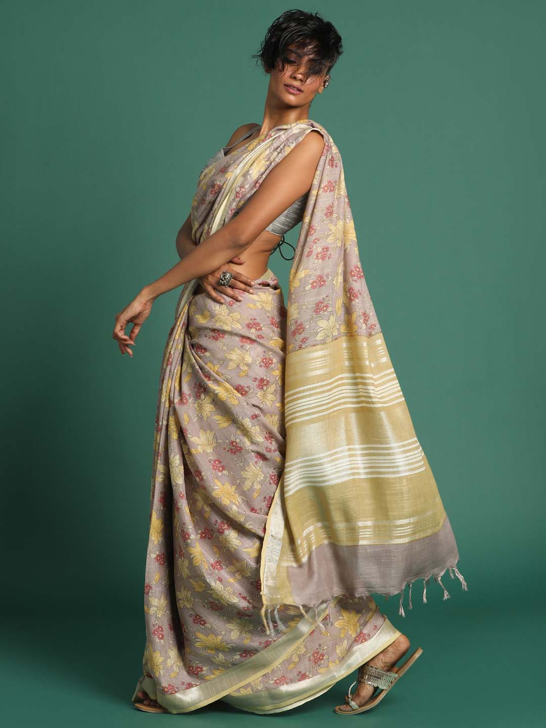 Indethnic Grey Liva Printed Saree - View 3