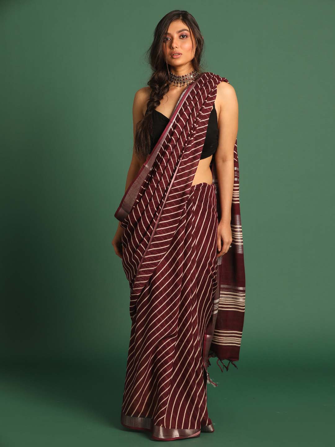 Indethnic Maroon Liva Printed Saree - View 2