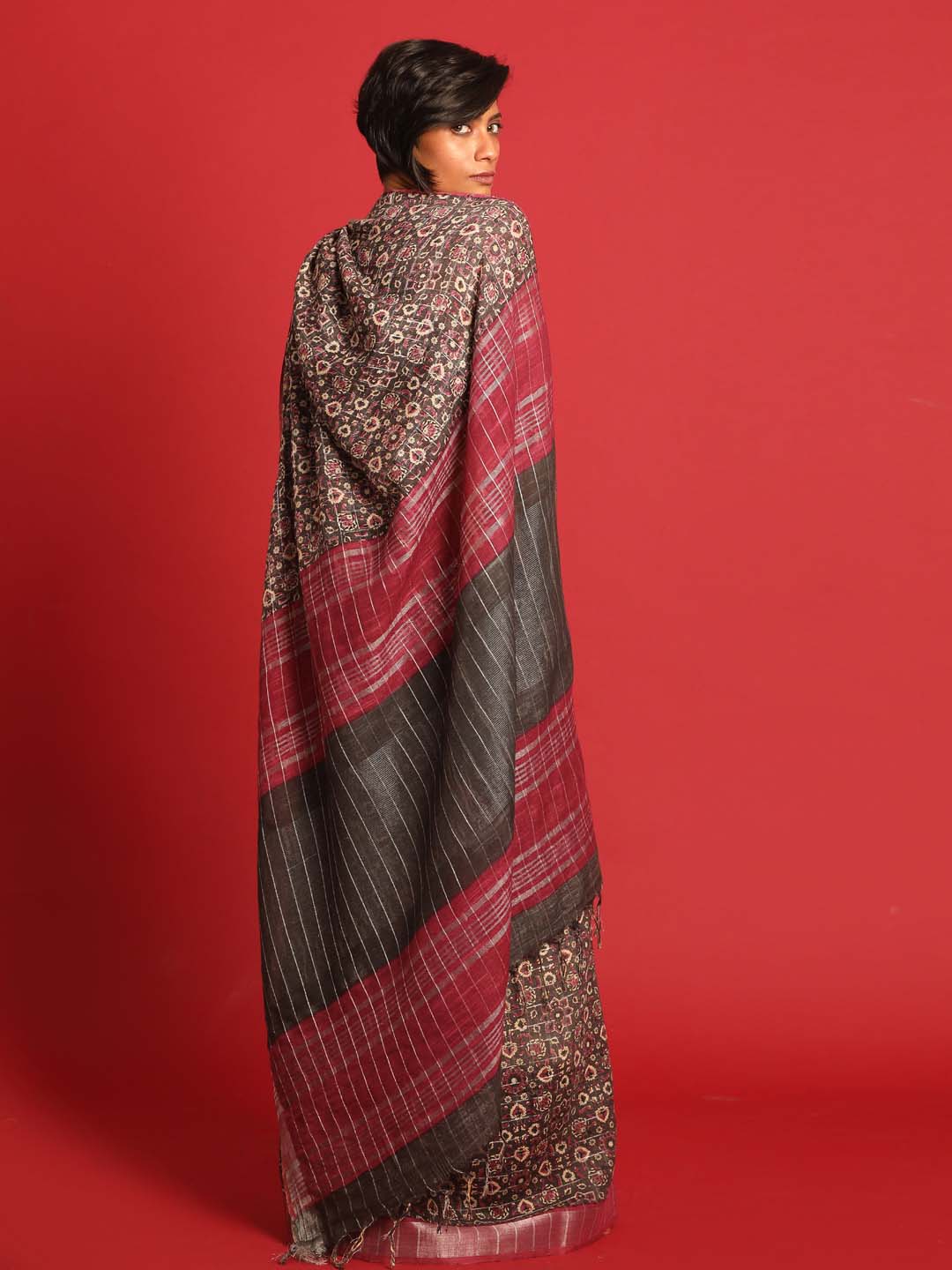 Indethnic Mustard Liva Printed Saree - View 3