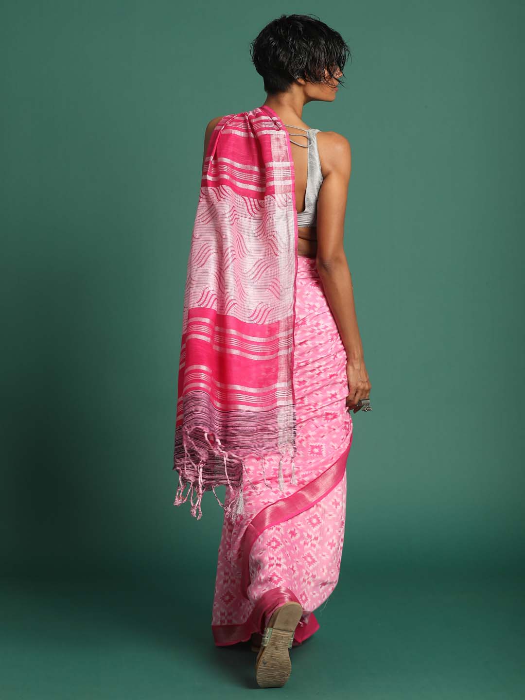 Indethnic Pink Liva Printed Saree - View 3