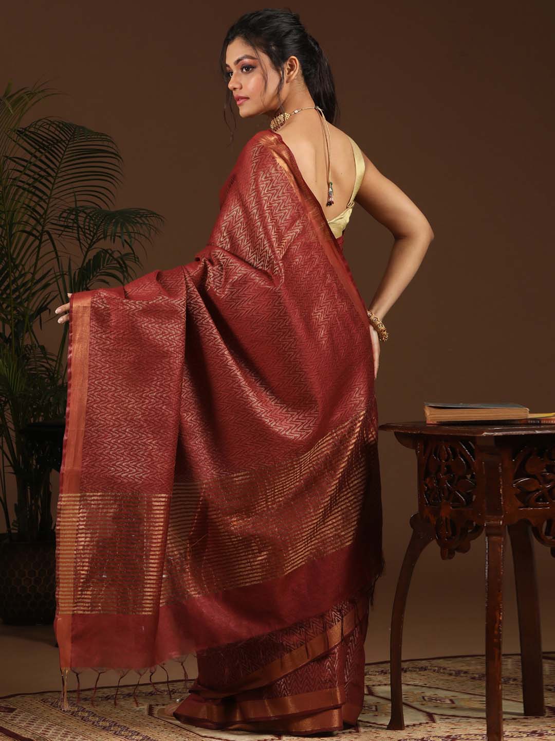 Indethnic Maroon Liva Woven Design Saree - View 3