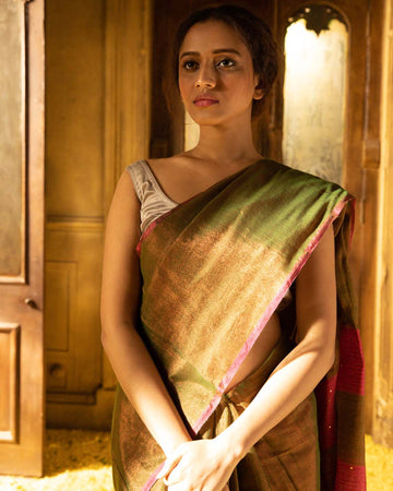 EMERALD RADIANCE (BENGAL HANDLOOM COTTON BLEND SAREE)